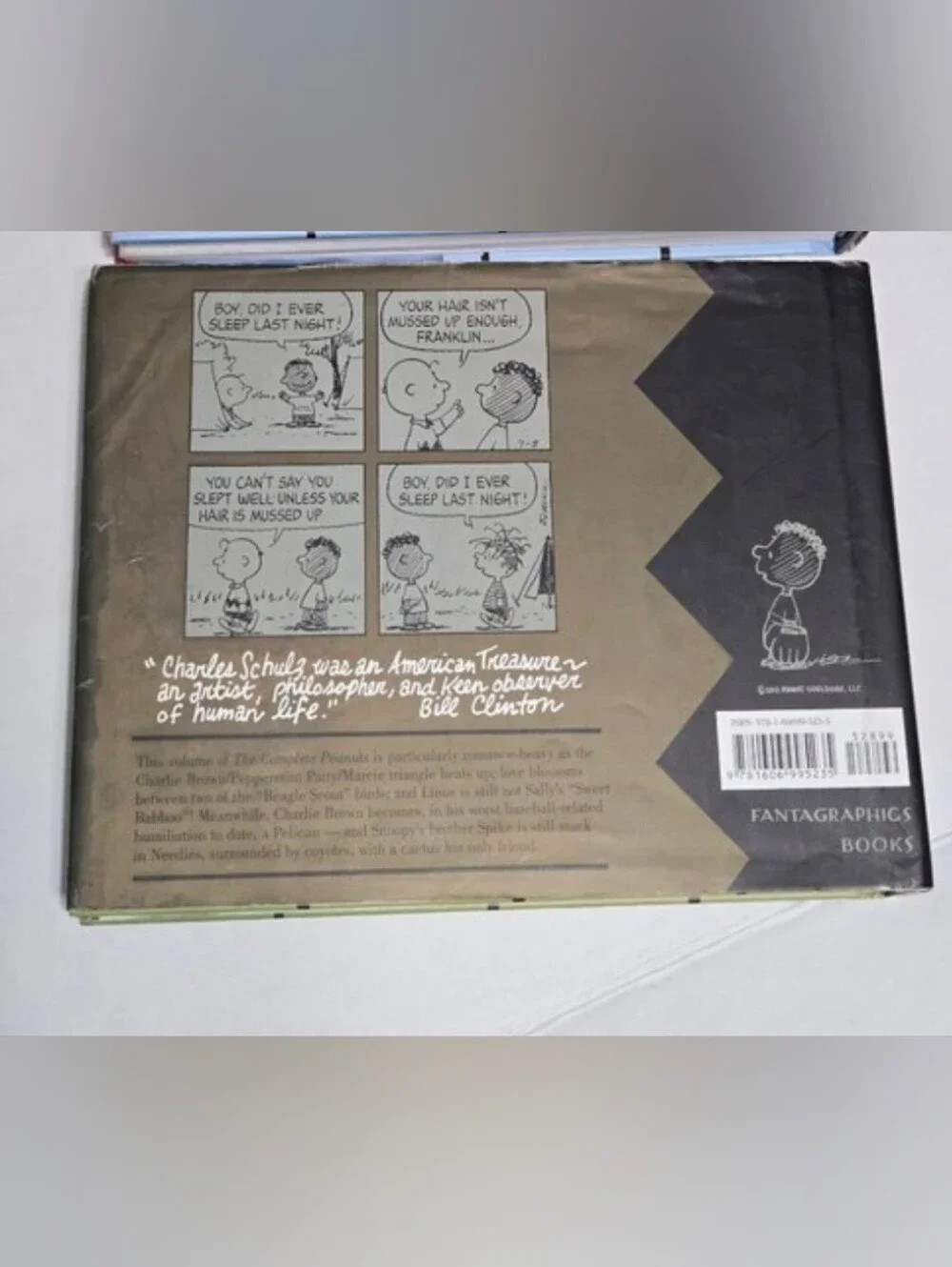 The Complete Peanuts 1983-1984: Vol. 17 Hardcover Edition -- Charles M. Schulz